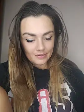 KrissSexi webcam