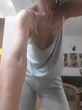 lolafoxie 🦃 adult chat