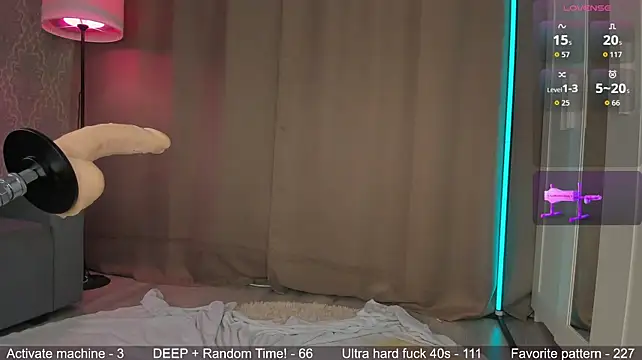 Juicy_Vikki webcam