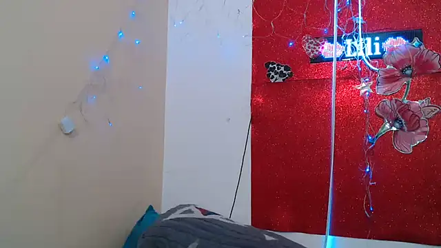 liliimilf live cam on StripChat