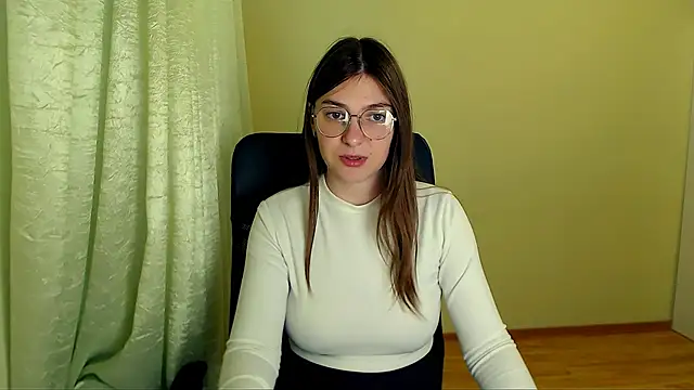 Luna_Lush_