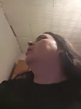 Greta_Tamar live cam preview