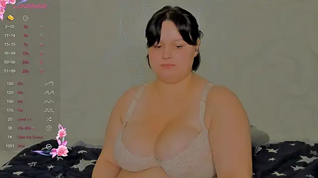 Blossom_Soniya webcam
