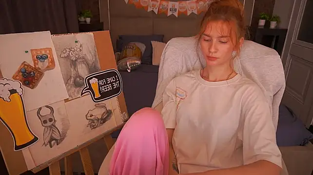 Nicol_Moonn webcam