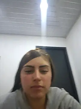 MishRaven webcam