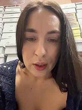 Holly_Play webcam
