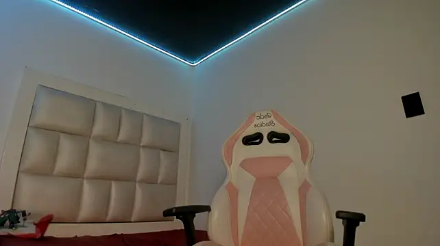 peyton__wat webcam