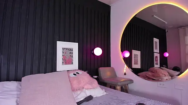 Little_natty_ webcam