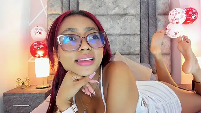 Nahomy-hott