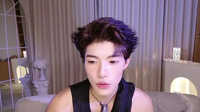 RenZeng live cam preview