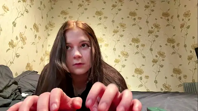 KariStpeters webcam