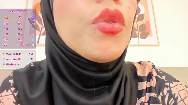 hanajameela live cam on StripChat