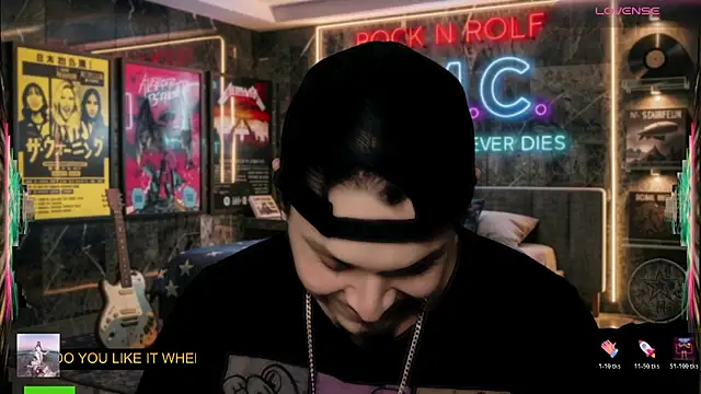 chino_roz webcam