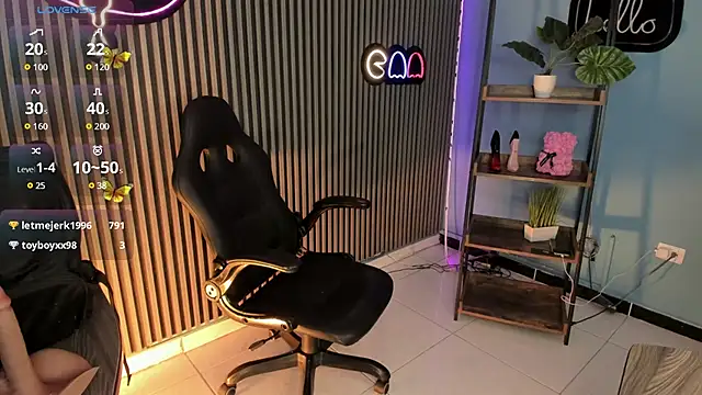 Emily_robertss1 webcam