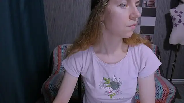 pa1e_pr1ncess live cam on StripChat