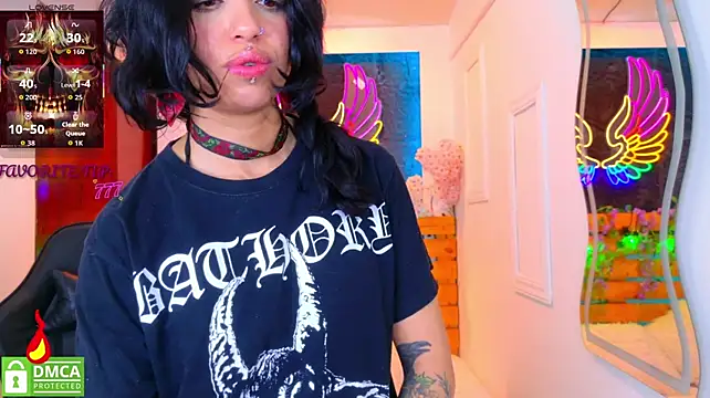 REDHOTTER_ webcam