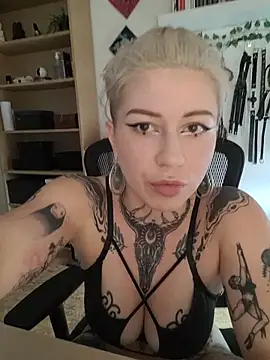divine_eve webcam
