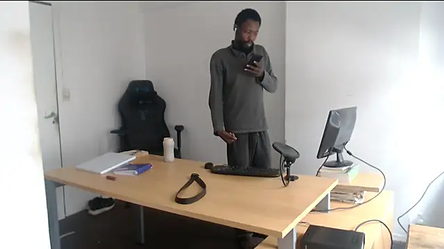 Mastertopdome live cam on StripChat