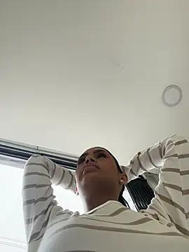 ChloeMoon9 live cam preview