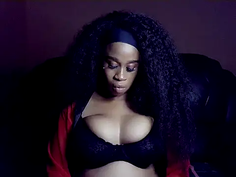 MissHolyCoxx webcam