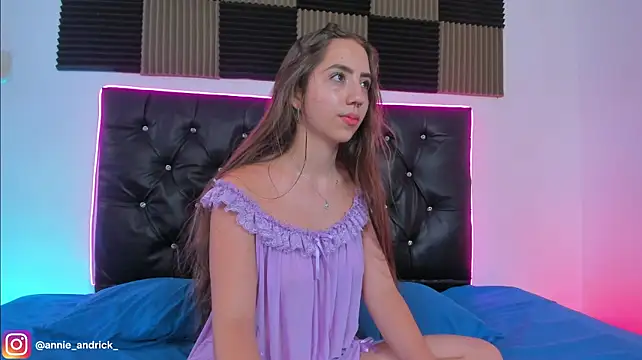 _Annie_Andrick_ webcam
