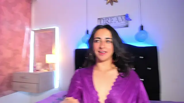 Enola_holmess