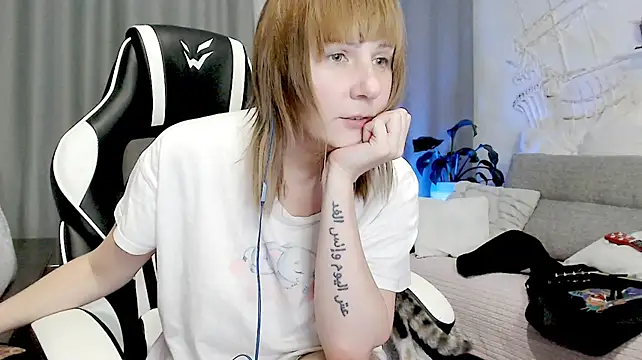 Angel_Eyes_Dark_Mind webcam