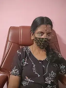tamil_peenqueen