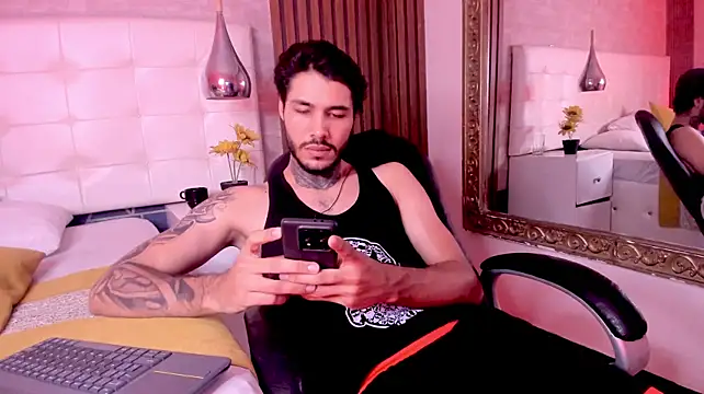 JacksonGreenn live cam on StripChat