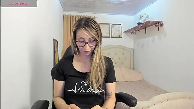 scarletfs live cam preview