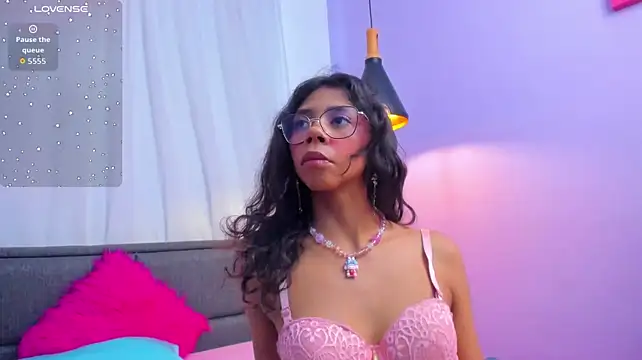 scarletyler live cam preview