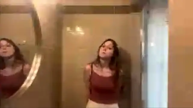 mollyrealay