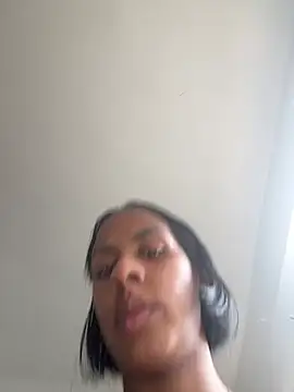 julixxx22 live cam preview