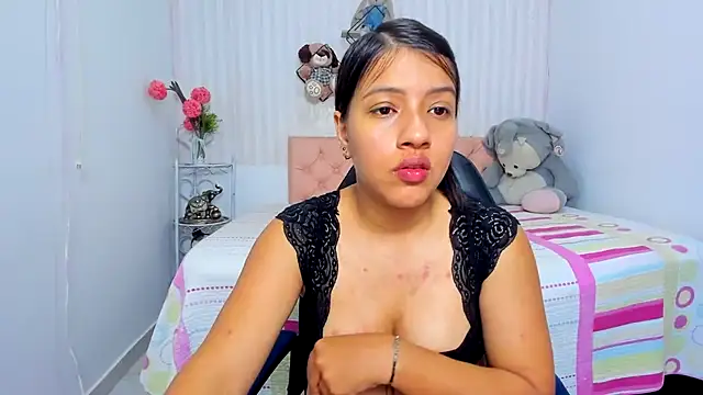zara_cute webcam