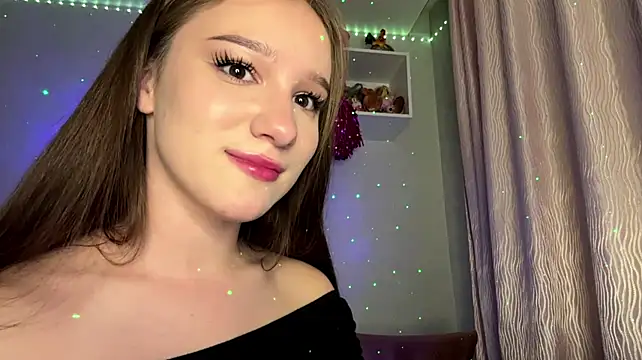 DonetteAlaya webcam