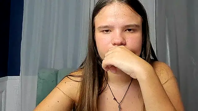 AdeleCruz live sex cam