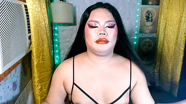 TSbrianaHugeCock