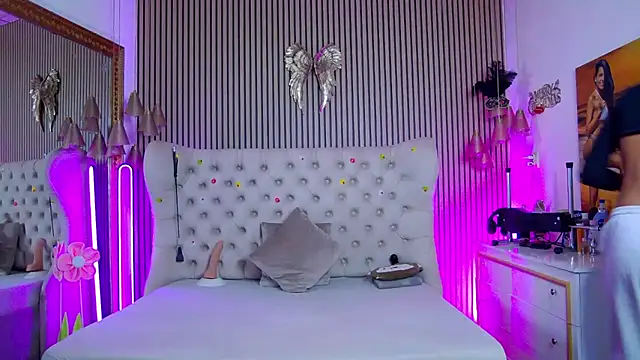 PlayfulShow