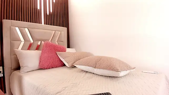melaniie_moon