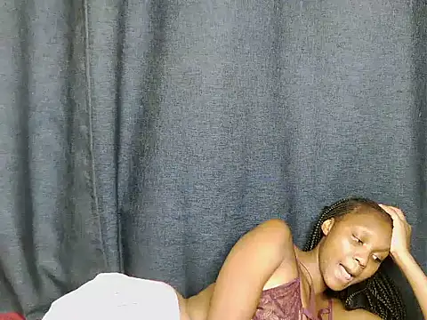 Zari_wet webcam