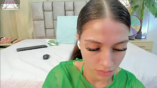 lhia_and_oliver webcam