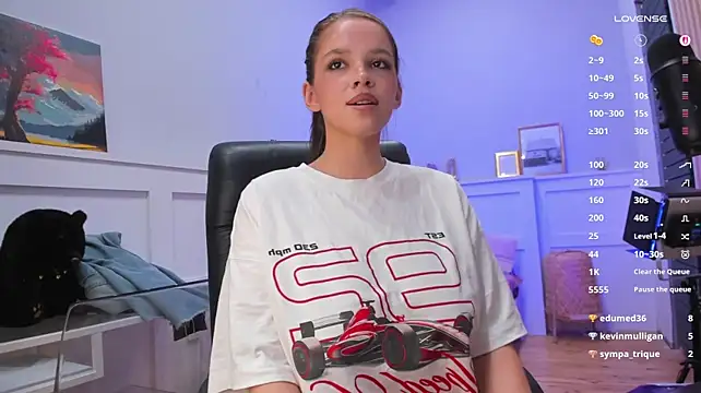 AdalynGlows webcam