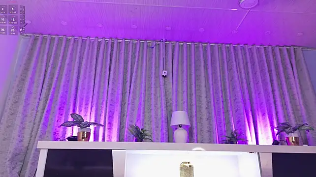 Alittlepieceofheaven webcam