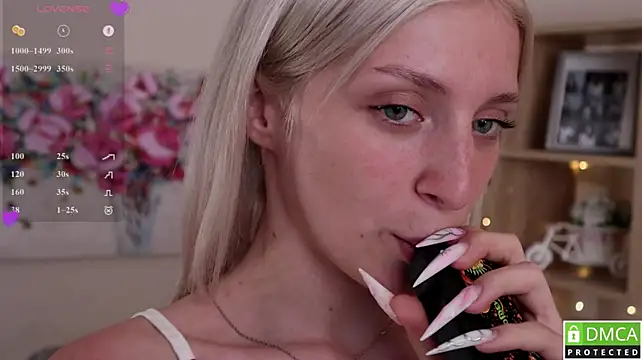 HarleeMcIntosh 💢 live sex cam