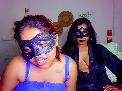 Desi_Dom_here live cam on StripChat