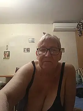 Molli1408 webcam