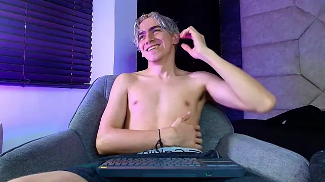 Tyler_Mcrey webcam