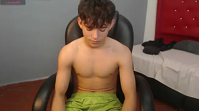 Ryan_grayx live sex cam