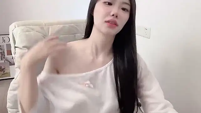 suki-1 webcam