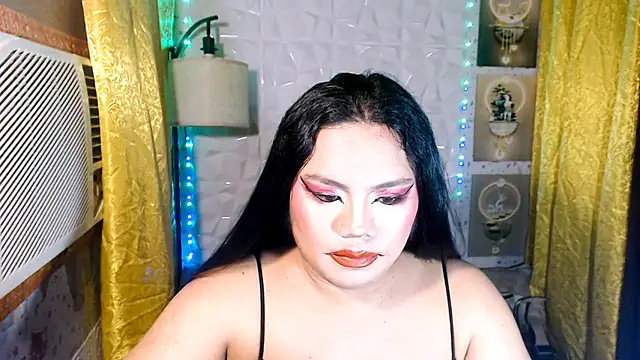 TSbrianaHugeCock webcam